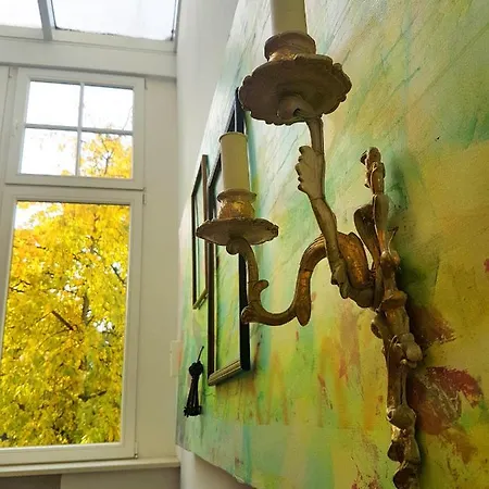 Sleep Art And Tea Bed & Breakfast Bonn